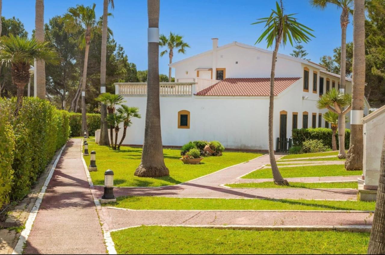 Bonito Apartamento Con Terraza, Jardin Y Piscina Cala en Bosch Kültér fotó