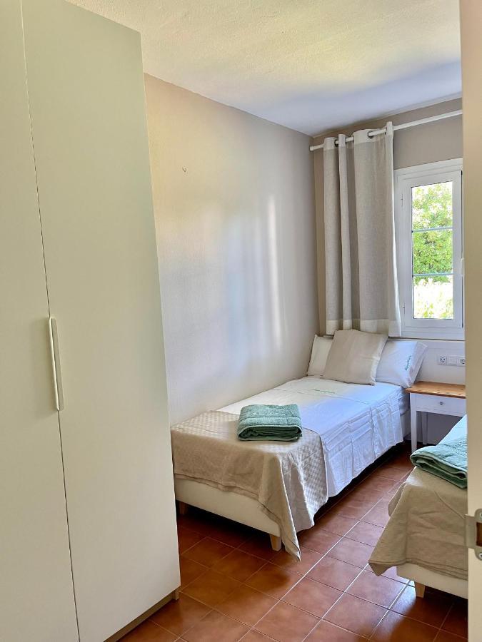 Bonito Apartamento Con Terraza, Jardin Y Piscina Cala en Bosch Kültér fotó