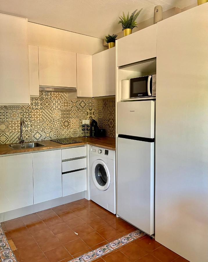 Bonito Apartamento Con Terraza, Jardin Y Piscina Cala en Bosch Kültér fotó